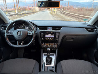 Škoda Octavia III Combi 2.0 TDI DSG Elegance - 11