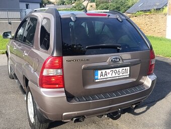 Kia Sportage 4 x 4 - 11