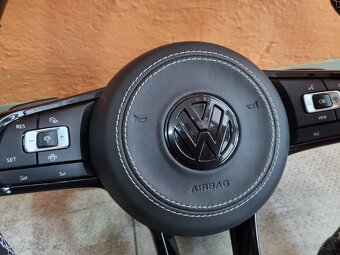 VOLANT VOLKSWAGEN R RLINE GTI - KOZA / KARBÓN - 11