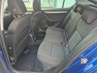 Škoda Octavia III 1,6 TDi 81 kW Style 5°manuál - 11