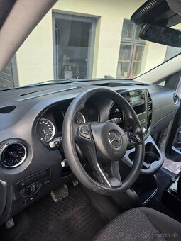 Mercedes VITO TOURIER,8 miestne,9- STUPŇOVÝ AUTOMAT - 11