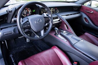 Lexus LC 500h, (2017) - 11