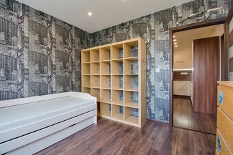 Na predaj: kompletne zrekonštruovaný 3 izbový byt, 63m2, Šal - 11