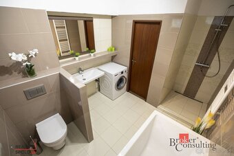 Na predaj Priestranný 7-izbový rodinný dom Banská Bystrica, - 11