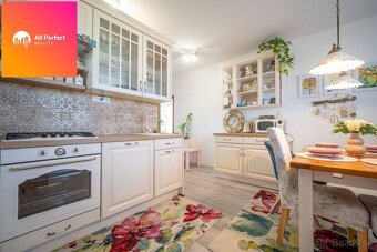 |ALL PERFECT| Na predaj krásny 2 izbový byt v Seredi - 11