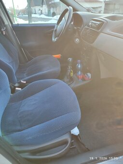 Predám Fiat Punto r.2000 - 11