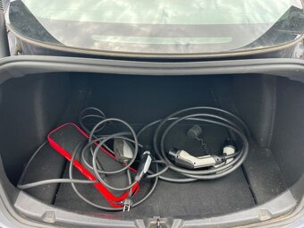 TESLA MODEL 3 Standard Range Plus RWD 239kW 54kWh 2021 - 11