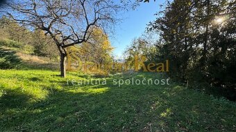 Pozemok o rozlohe 2206 m2 určený na výstavbu domu - PREŠOV - 11