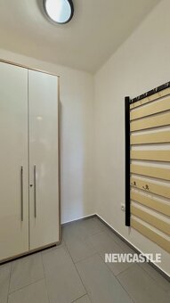NEWCASTLE | Prenájom 3-izbového bytu 65 m² s balkónom, voľný - 11
