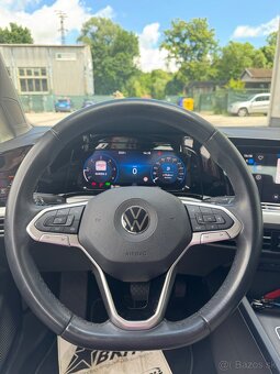 Volkswagen Golf 8 Variant 2.0 TDI DSG 110kW - 11