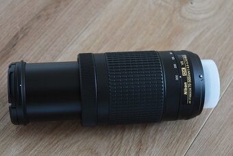 Nikkor 70 - 300 AF-P s VR stabil. - tele zoom objektiv nikon - 11