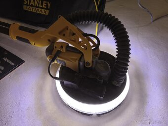 Stanley FatMax SFMEE500S, 750W, 1x použitá + brúsne kotúče - 11