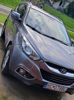Hyundai ix35 - 11