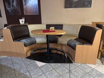 Predaj vybavenia z ukončenej gastro prevádzky – stoly, - 11