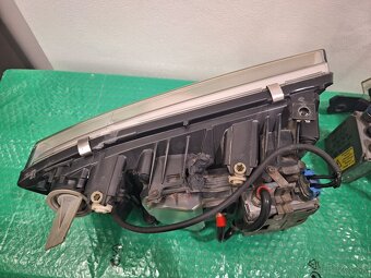 FABIA 1 XENON svetlomety - 11