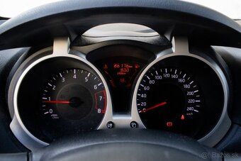 Nissan Juke DIG-T 115 Acenta 85 kW - 11