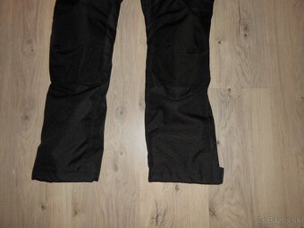 Predam krasny uplne novy damsky moto komplet o velkosti XS - 11