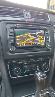 Škoda Superb II Facelift Combi Laurin & Klement 2.0TDI 125kw - 11