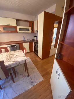 Prenájom 3-izbového bytu – Šaľa, P. J. Šafárika - 11