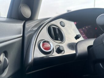 Honda Civic 1.8 VTEC Executive - 11