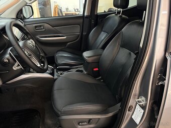 Mitsubishi L200 2.4DI-D Black Edition - 11