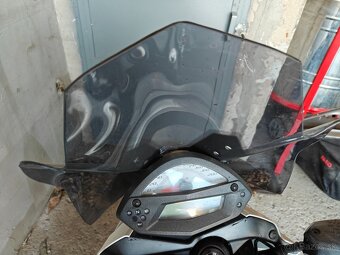 Kawasaki ER6N - 11