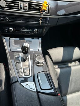 BMW 520d Xdrive (2015) - 11
