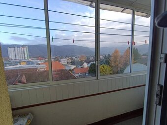 Na predaj veľkometrážny 3 izbový byt Žarnovica - 11