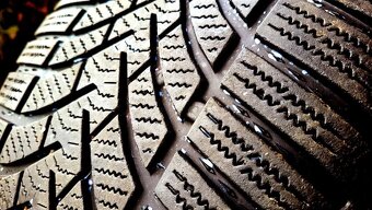 Alu R20 5x108 Volvo XC90 + zimné 275/45R20 - 11