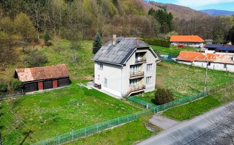Veľký rodinný dom v obci Hrabičov (Žarnovica) - 11