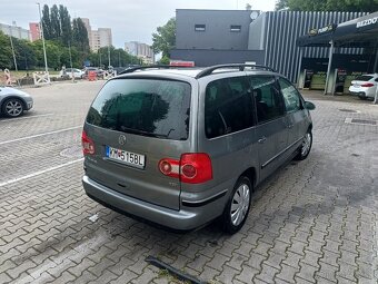 Volkswagen Sharan 1.9 tdi - 11