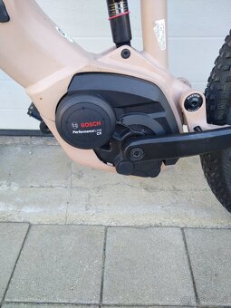 predám horský celoodpružený elektro bicykel - 11