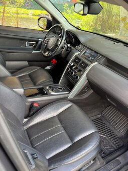 Land Rover Discovery SPORT - 11