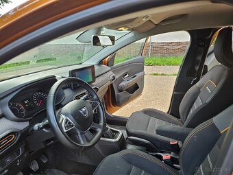 Predáme veĺmi zachovalú Dacia Sandero Stepway - 11