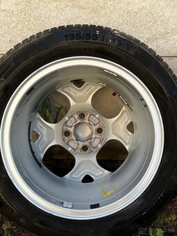 Ford fiesta originál elektróny. 195/55/r15 4x108r15 ET 47.5 - 11