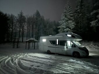 Prenájom karavan alkovňa Adria Coral XL 660SL - 11