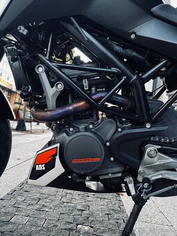 KTM DUKE 200 2014 A2 - 11