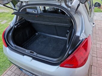 Peugeot 308 - 11