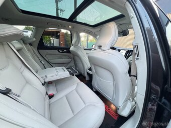 Volvo XC60 B4 mHEV Inscription AWD, Plna vybava - 11