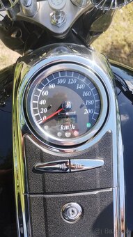 Suzuki intruder 1500 vl - 11