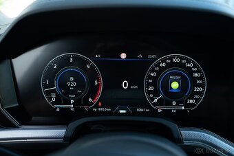 Volkswagen Touareg 3.0 V6 TDI SCR 286k R-Line 4Motion Tiptro - 11