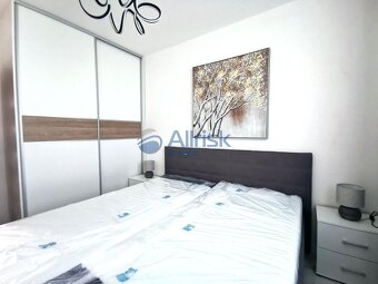 Predaj moderného 3-izbového radového domu v tichej lokalite  - 11