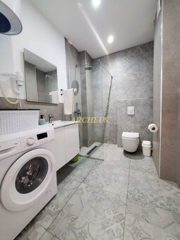 3-izbový apartmán 5 min. peši od mora, Albánsko - Drač - 11