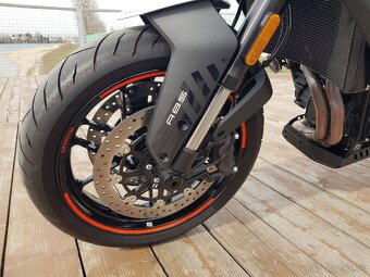 NK 800 CFmoto - 11