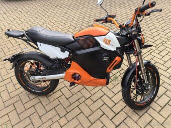 Elektro motocykel Soco TCMax - 11