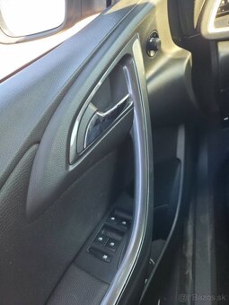 Opel Astra J 1.4 Turbo - 11