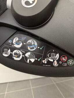 Cybex Cloude Z i-Size - 11