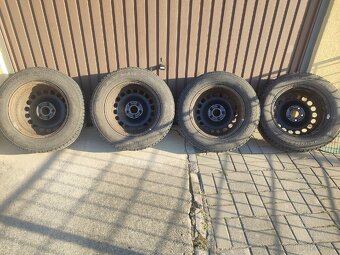 Plechové disky 5x112 R16 + pneu 215/65 R16C - 11