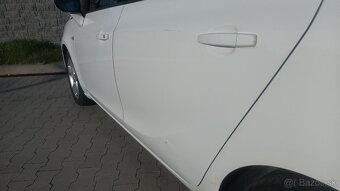 Opel Zafira Tourer - 11