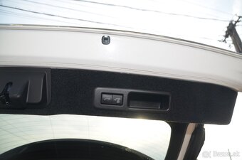 Lexus RX 450h F SPORT – 3.5 V6 Hybrid, 03/2023, TOP stav - 11
